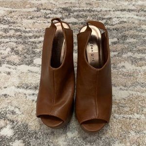Brand New Madden Girl wedges, never worn